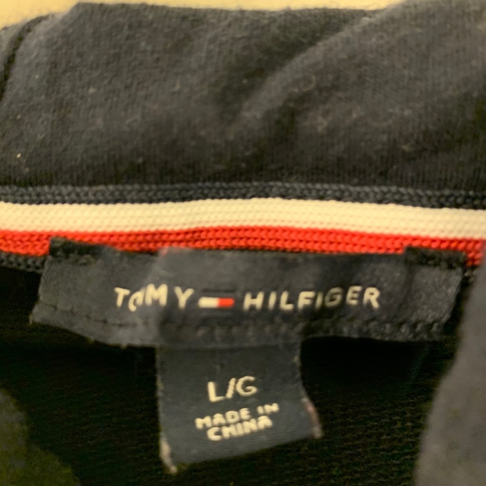 Tommy Hilfiger hoodie - Picture 4 of 4